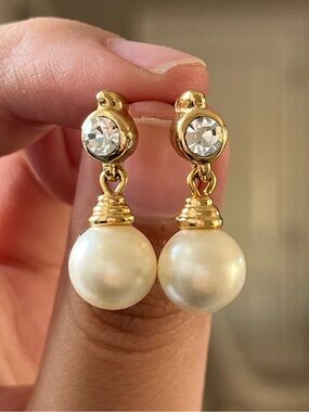 Vintage Christian Dior Round Pearl Drop Dangle Rhinestone 14k Gold Post Earrings